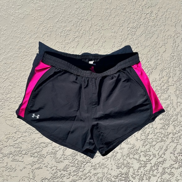 Under Armour Women's Athletic Shorts in Black and Pink - Picture 11 of 11